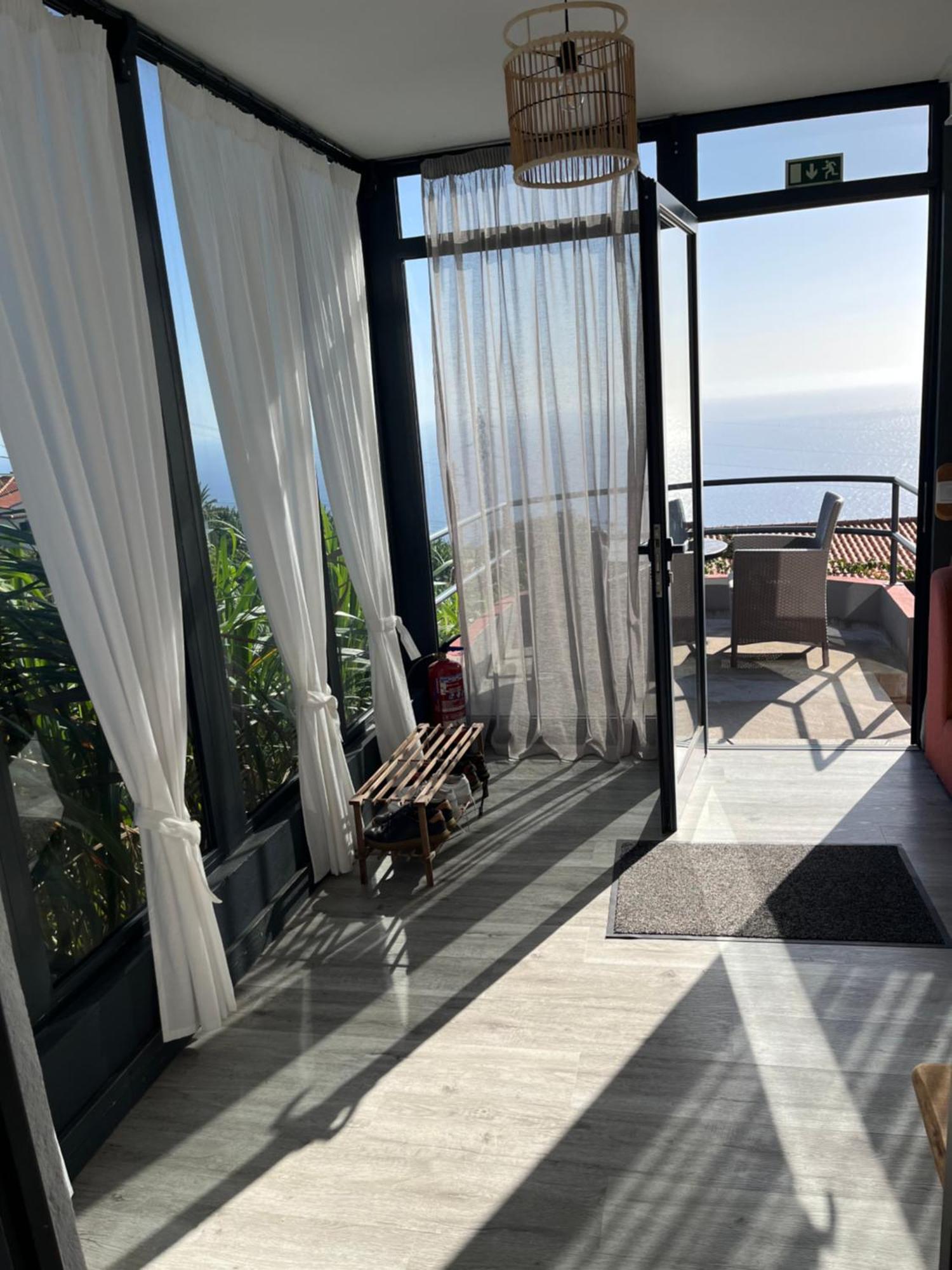 Panoramic House Hotel Ponta do Sol  Exterior photo